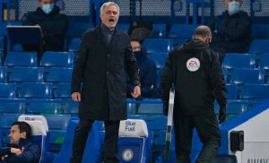 Josè Mourinho sulla panchina del Chelsea - Sportincampo.it